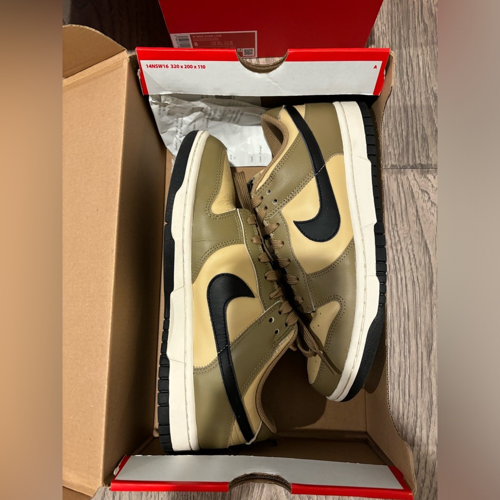 Womens Nike Dunk Low